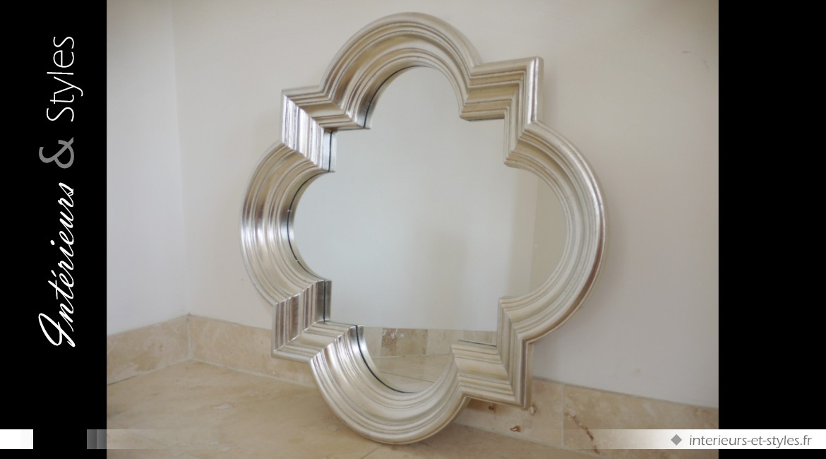 Grand miroir quadrilobe design argenté Ø 86 cm