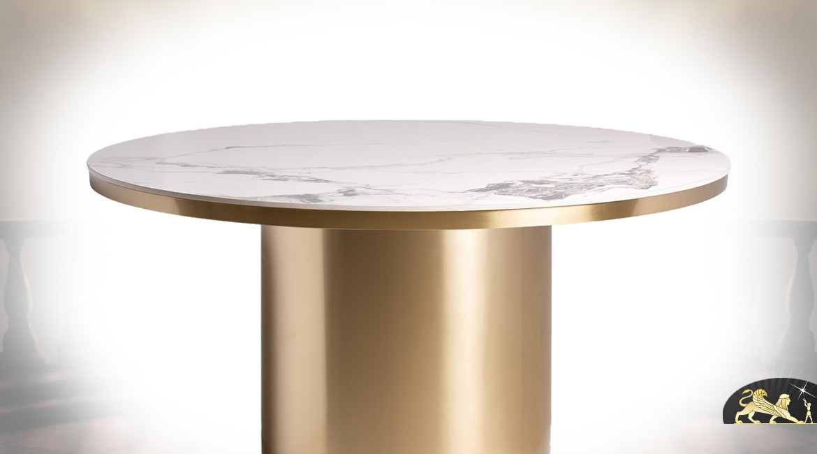 Table ronde en acier finition laiton doré et pierre blanche de style Art Déco, Ø150cm