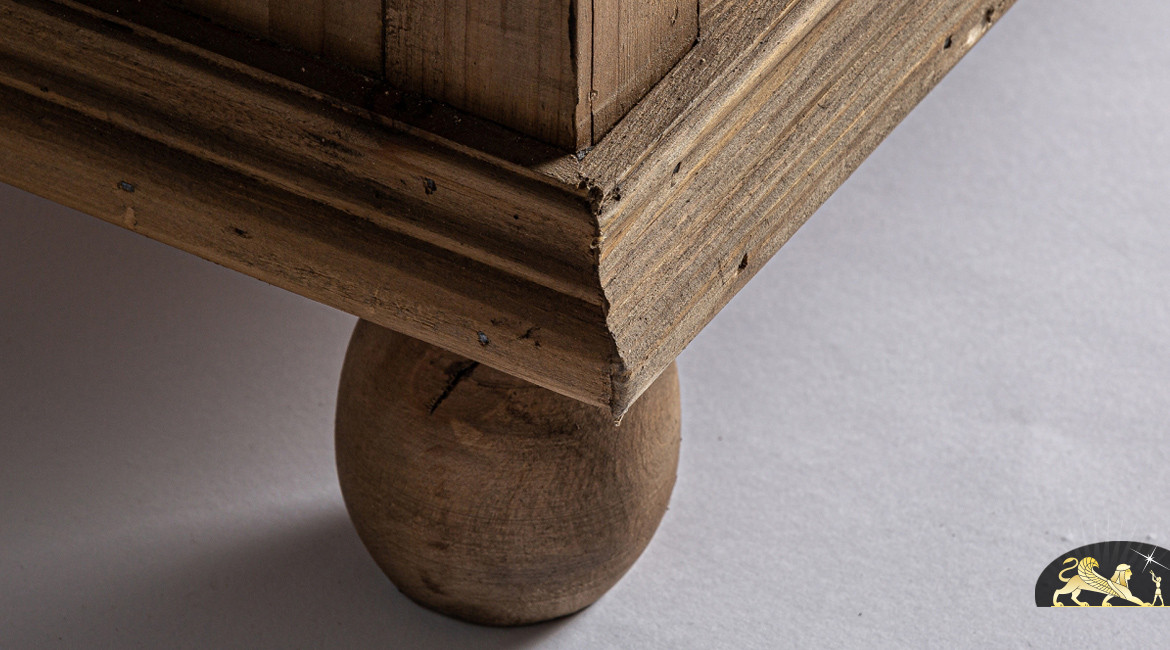 Table de chevet rustique en bois d'orme massif, 3 tiroirs finition ciré, 56cm