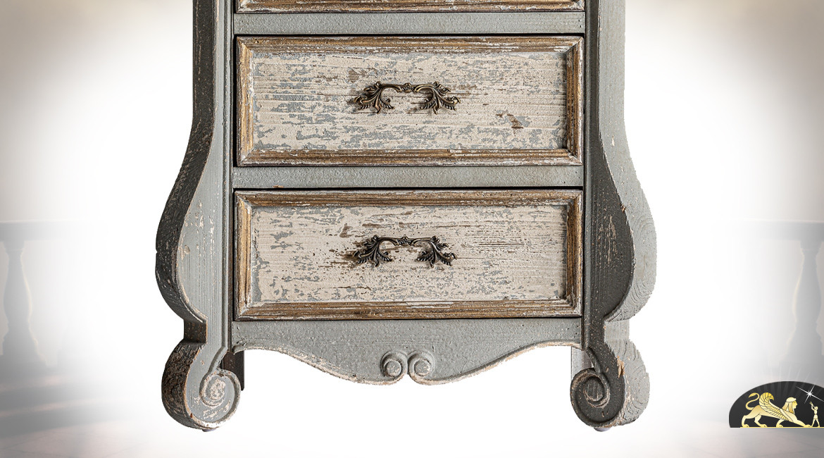 Table de chevet à 3 tiroirs en sapin finition vieilli gris bleuté, ambiance brocante, 60cm
