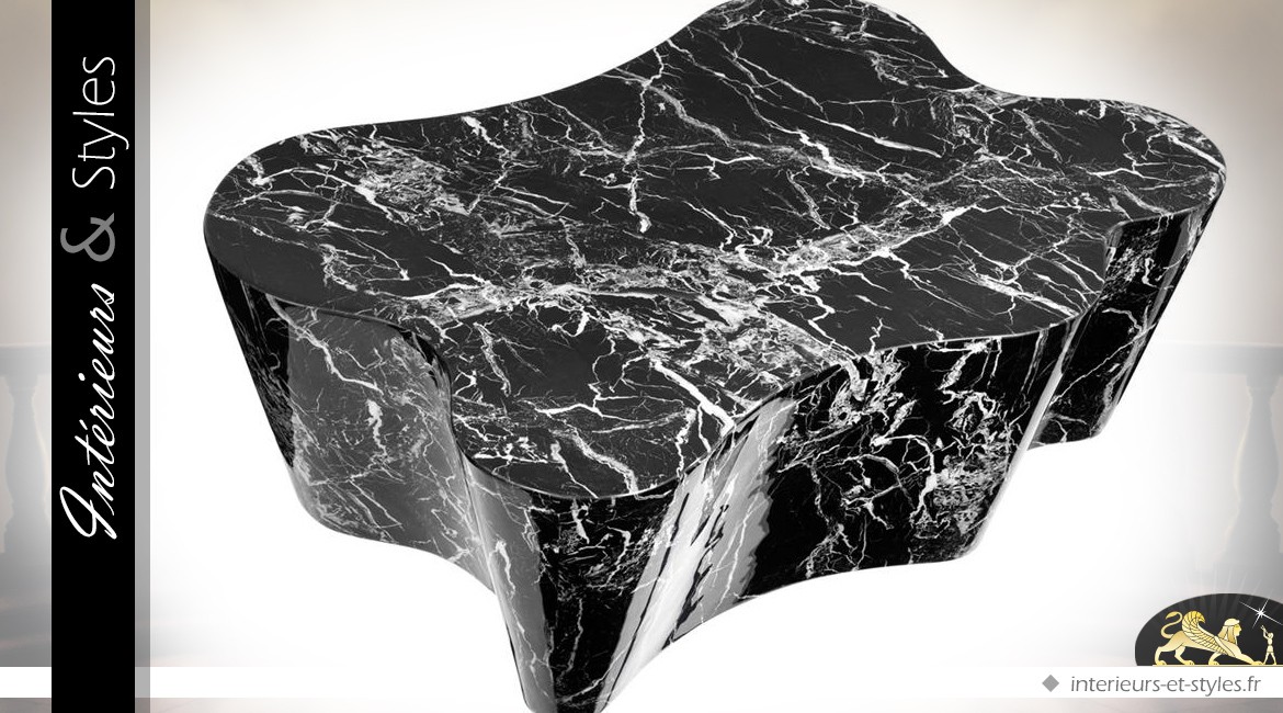 Table basse design finition marbre noir veiné blanc
