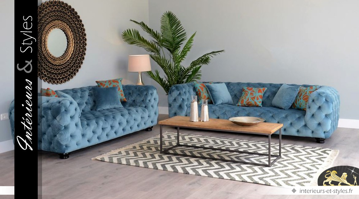 Canapé lounge en pin massif et habillage tissu bleu givré capitonné