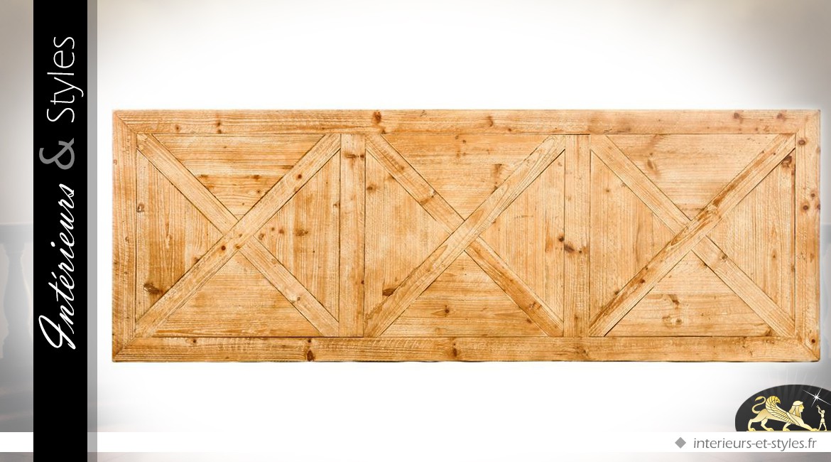 Table basse industrielle en bois de sapin et métal vieilli