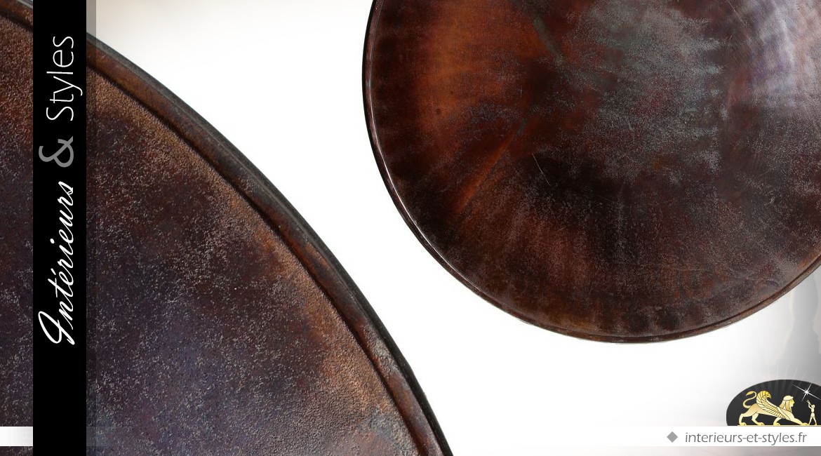 Table basse orientale ronde en métal vieilli brun antique Ø 90 cm