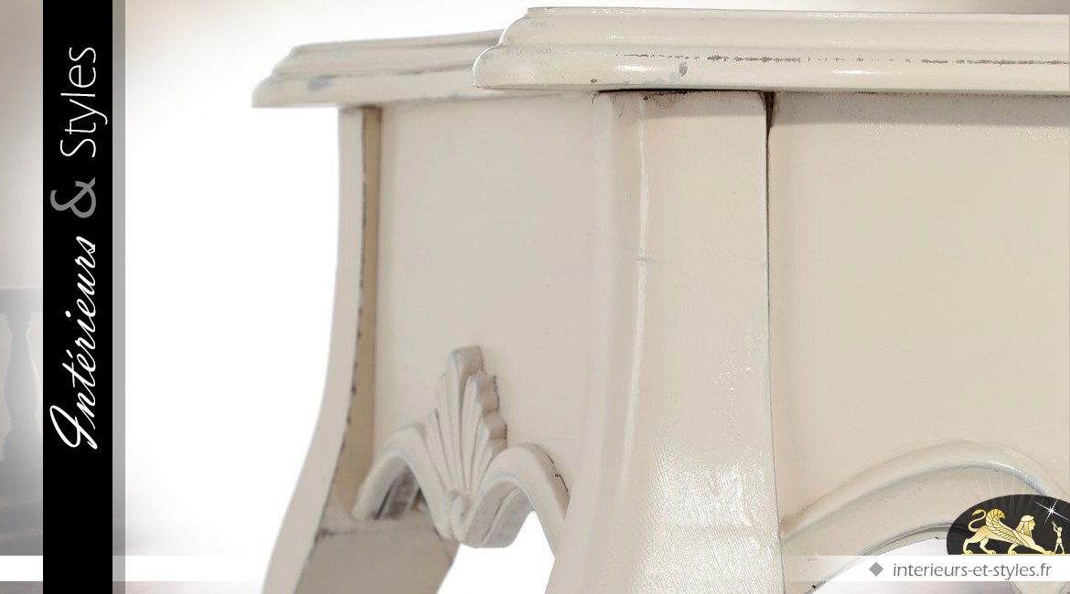 Console de style romantique patine ivoire à l'ancienne