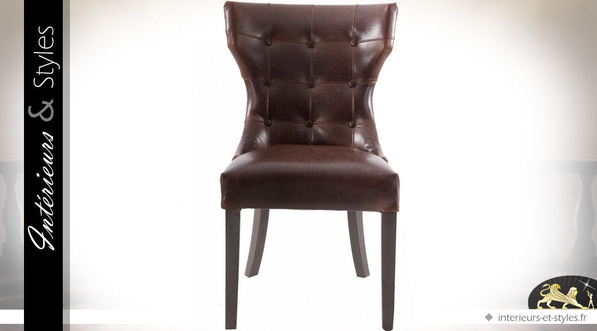 Chaise vintage à dossier capitonné enveloppant cuir brun foncé