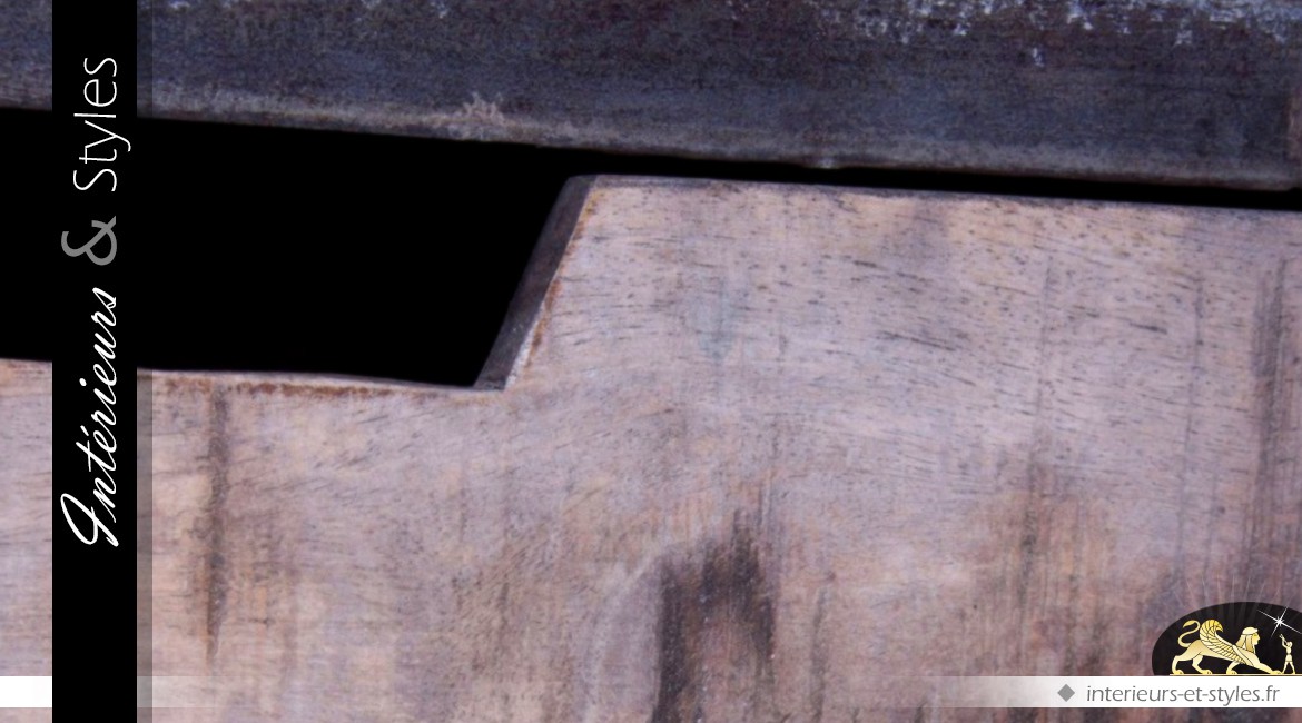 Table de chevet industriel en bois et métal vieillis