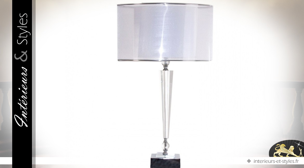 Lampe blanche design en métal 66 cm