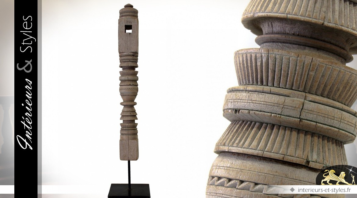 Sculpture colonne ethnique sur bois recyclé 60 cm