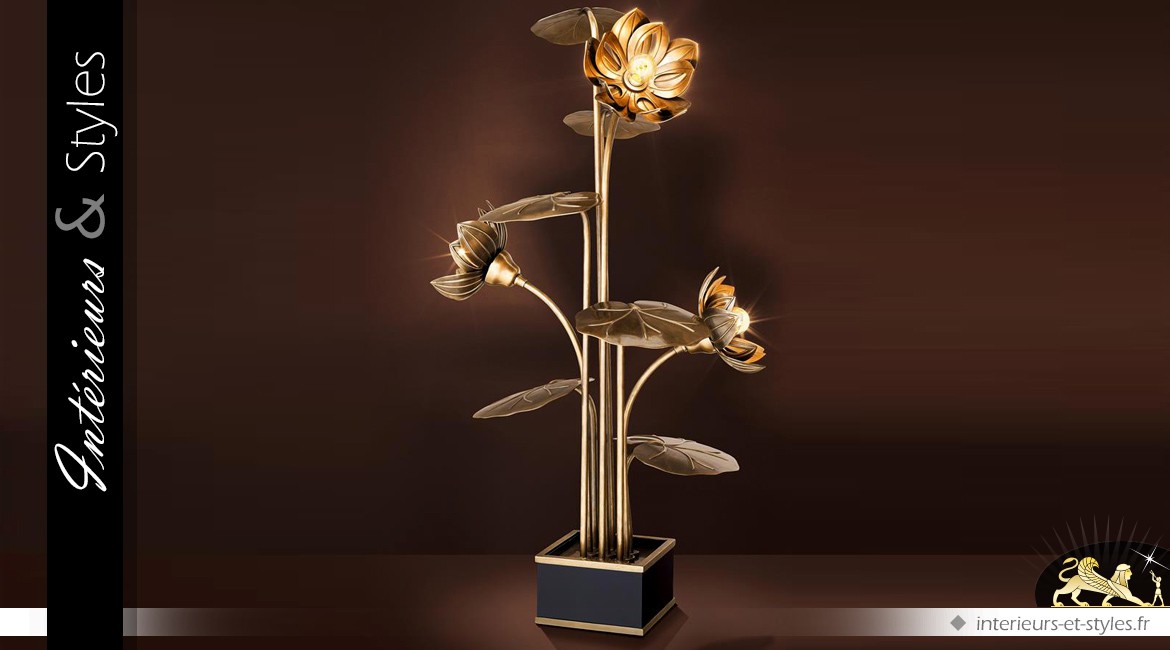 Lampe design laiton doré en forme de grande fleur en pot 110 cm