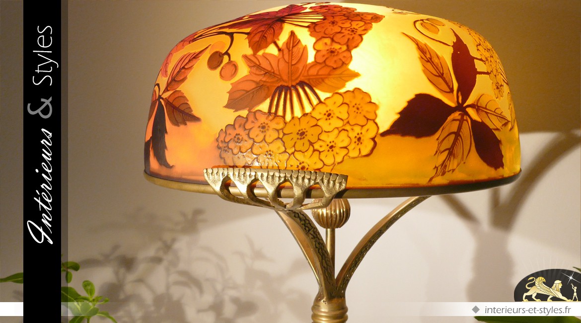 Lampe Ombelle type lampe Gallé pied bronze doré