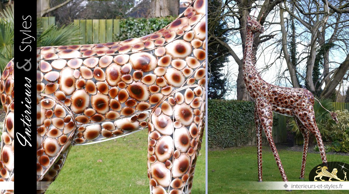 Sculpture animalière : girafe (version moyenne : 2,82 mètres)