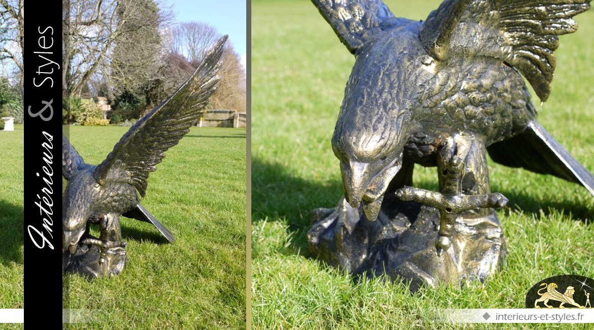 Sculpture animalière Aigle finition bronze antique (droite)