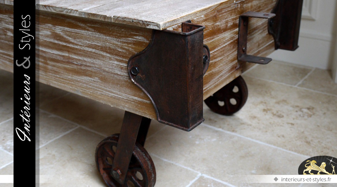 Table basse wagonnet style industriel bois massif et métal
