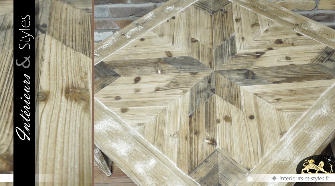 Table basse en bois vieilli de style rustique