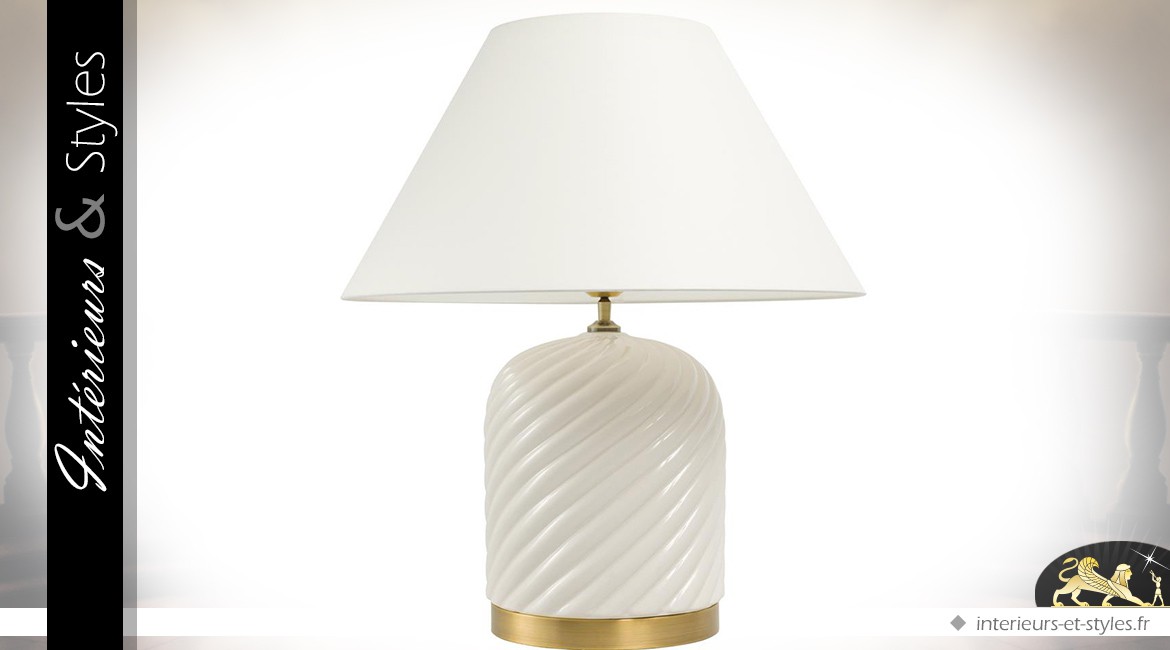 Lampe en faïence fine blanche et laiton doré avec abat-jour blanc crème 66 cm