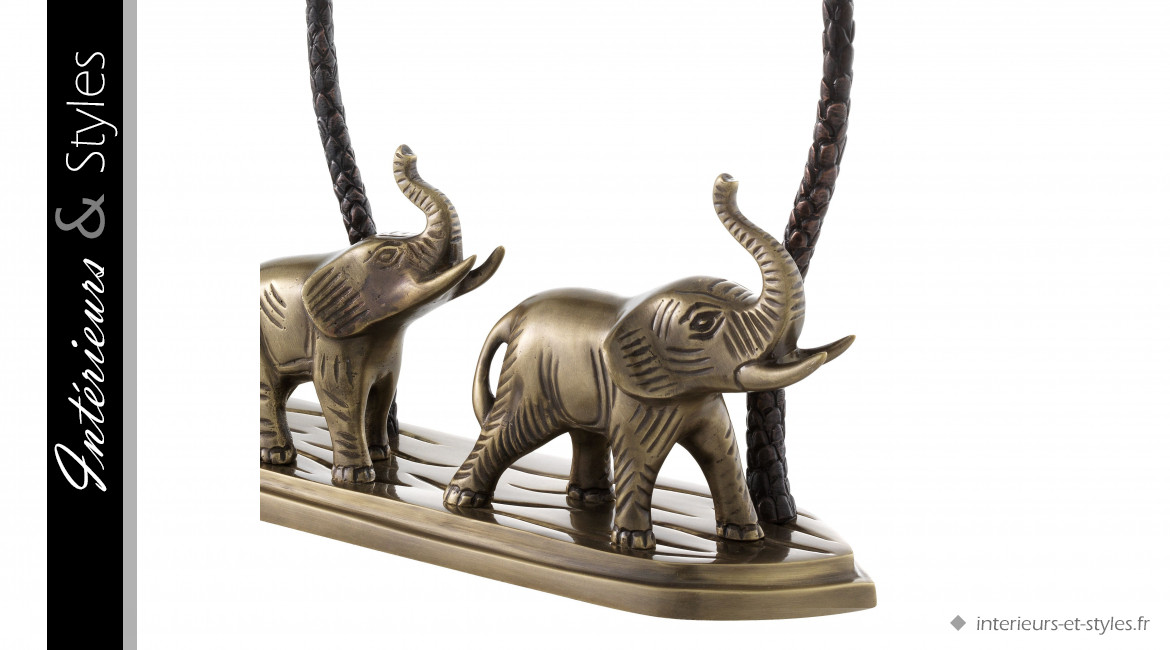 Bougeoir Trio Elephant signé Eichholtz, en laiton massif finition doré ancien