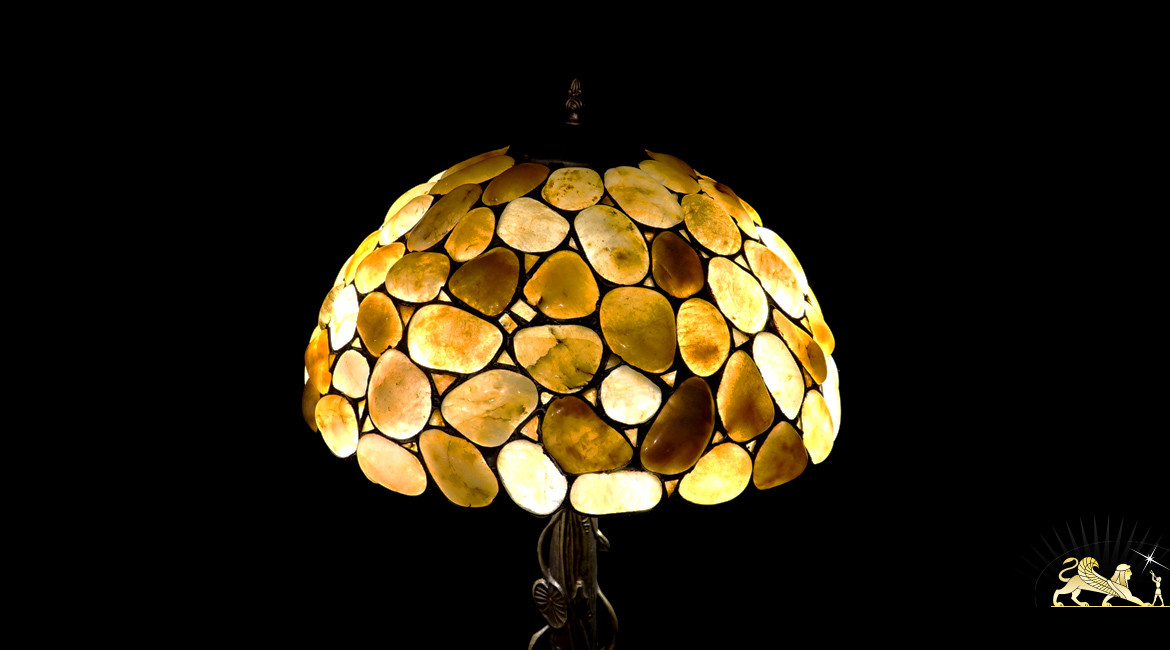 Lampe de salon en galets naturels, modèle Riviera 68cm (Ø40cm)
