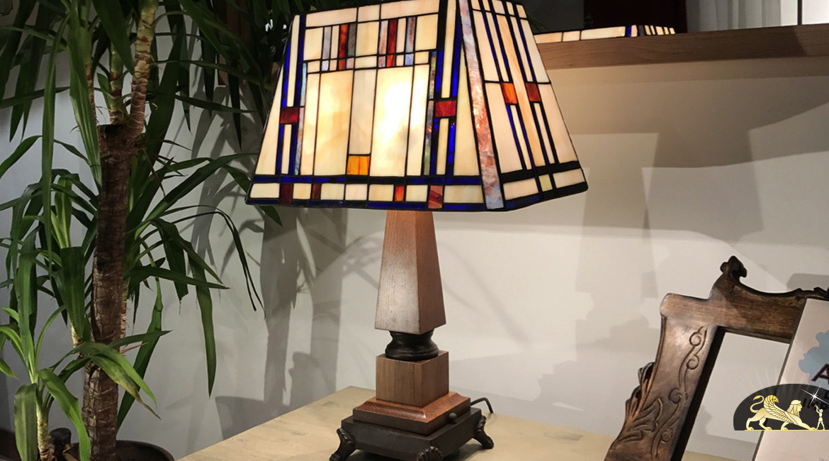Grande lampe de salon Tiffany : La Majestueuse - Ø52cm