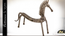 Statuette en laiton argenté vieilli cheval stylisé 36 cm
