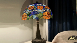 Grande lampe de salon Tiffany : Fleurs des eaux - Ø51cm