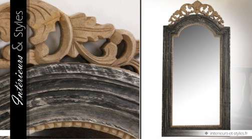 Miroir de style baroque et vieilli en teck sculpté 120 cm